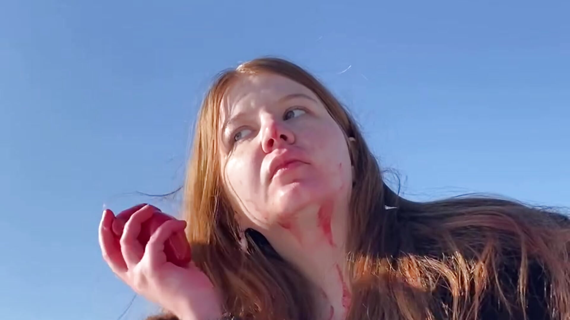 I give you my heart 🩵 - video by Sienna-Cow cam model