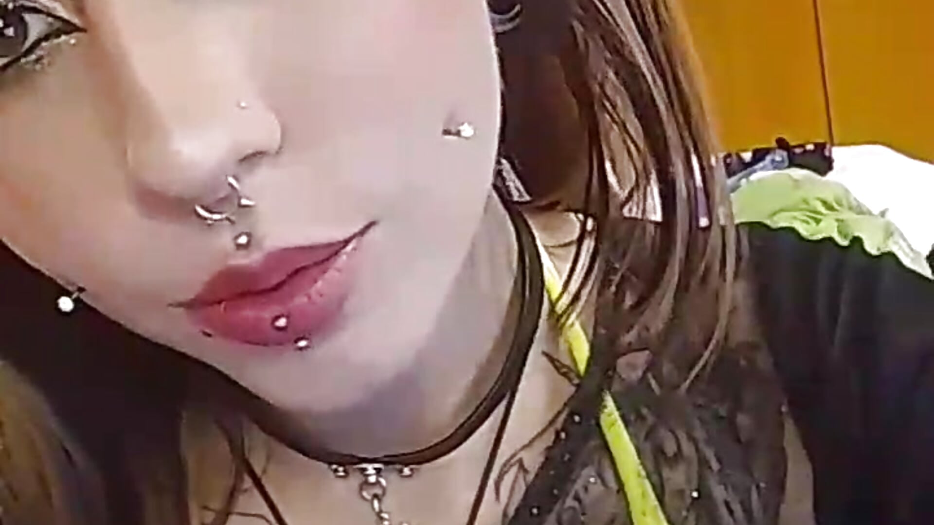 1000198965 - video by saenzjulieta1 cam model