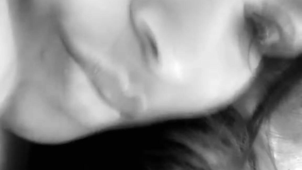 ❣️ - video oleh Hela_Collins kamera model