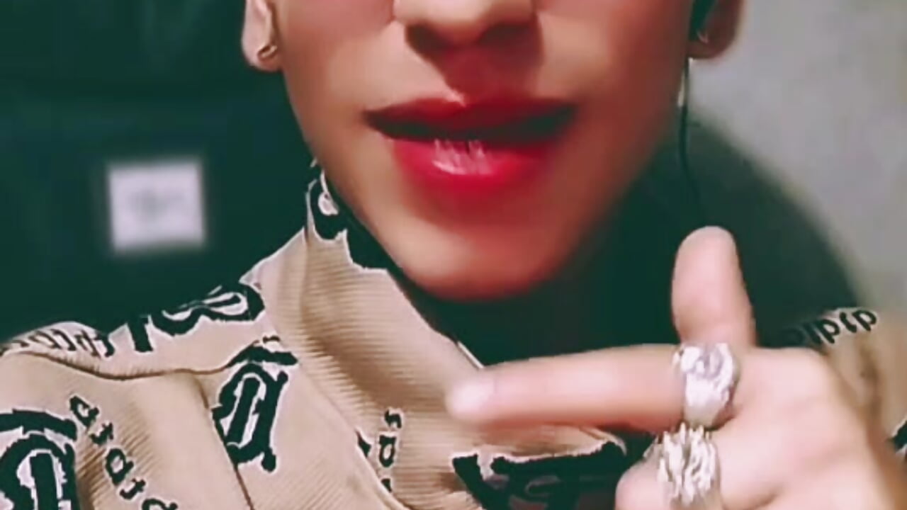 1000013552 - video by Tussi-amor cam model