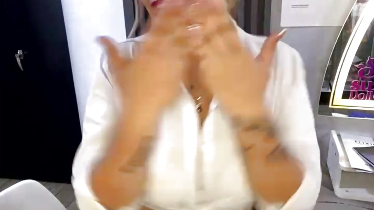 i love salsa - video by _ManuVeelez cam model