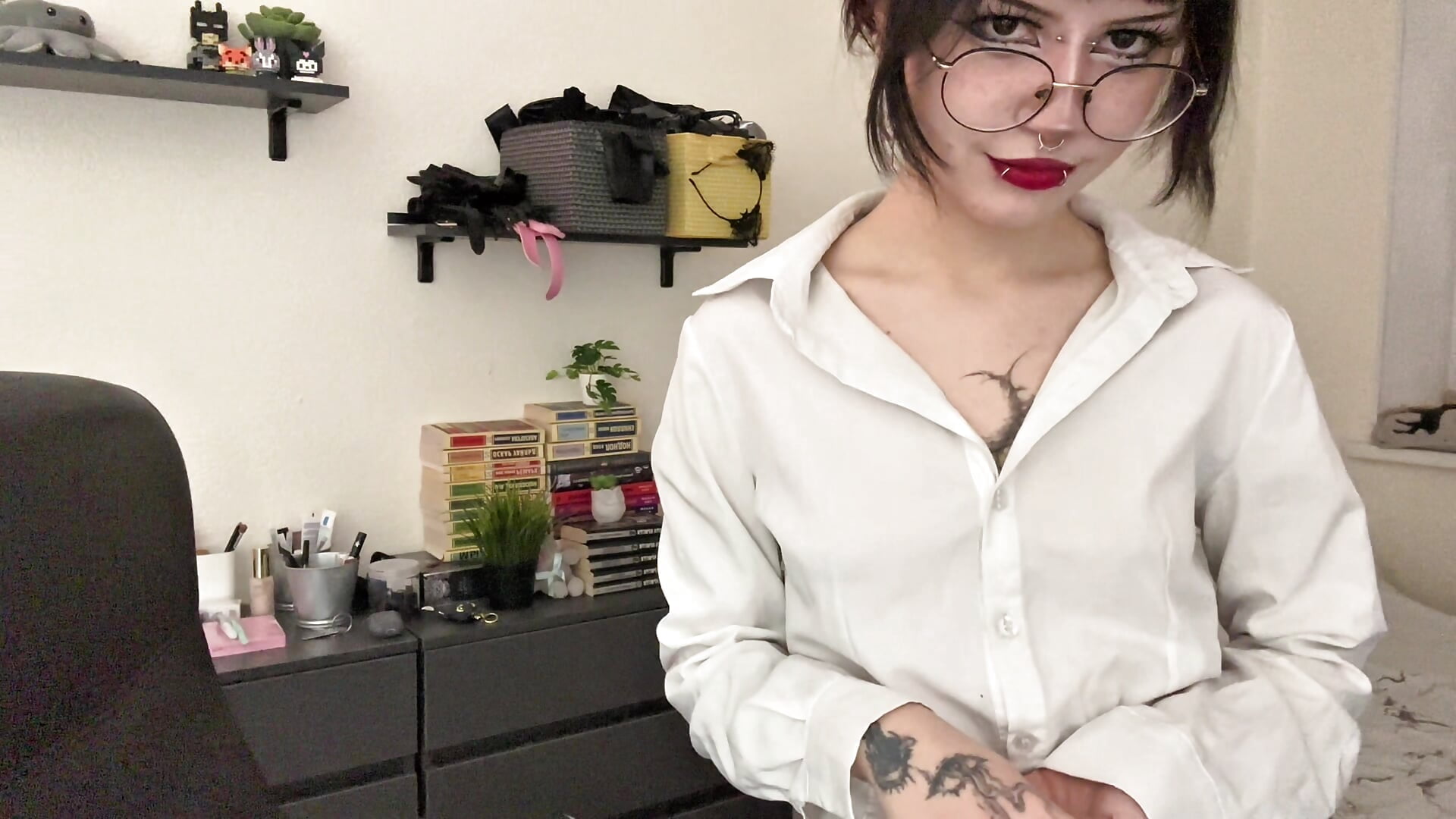 Watch the preview. You need to prove you deserve your grade. - video av LiyaLuna cam-modell