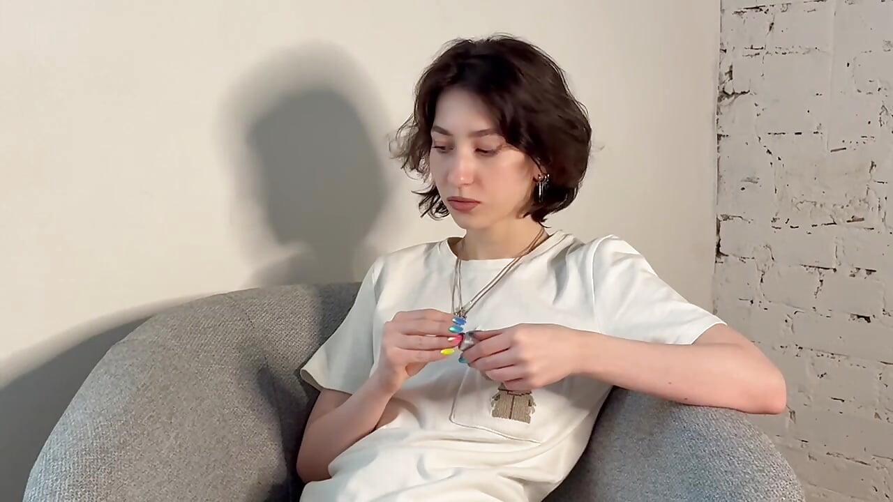 Huh? - video by JeanJey cam model