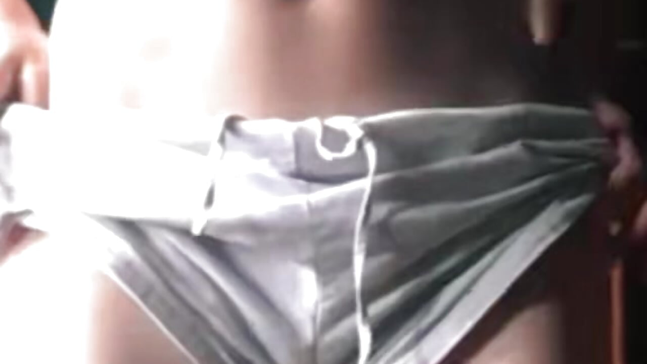 TikTok - video by Estreladamanha cam model