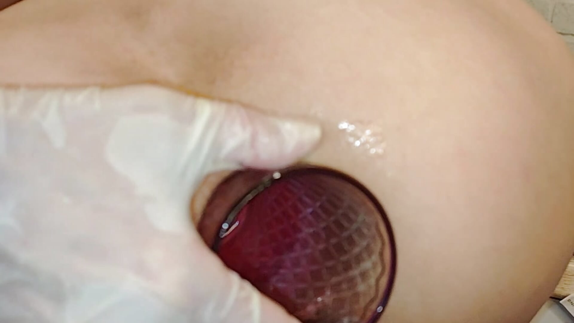 Glass in my ass－カメラキャストのEdena_の動画