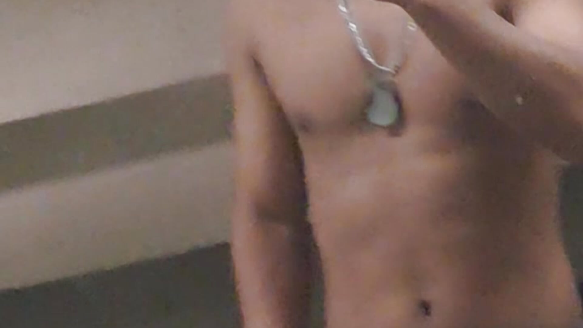 1000425302 – video modela na kameri RjonathanA