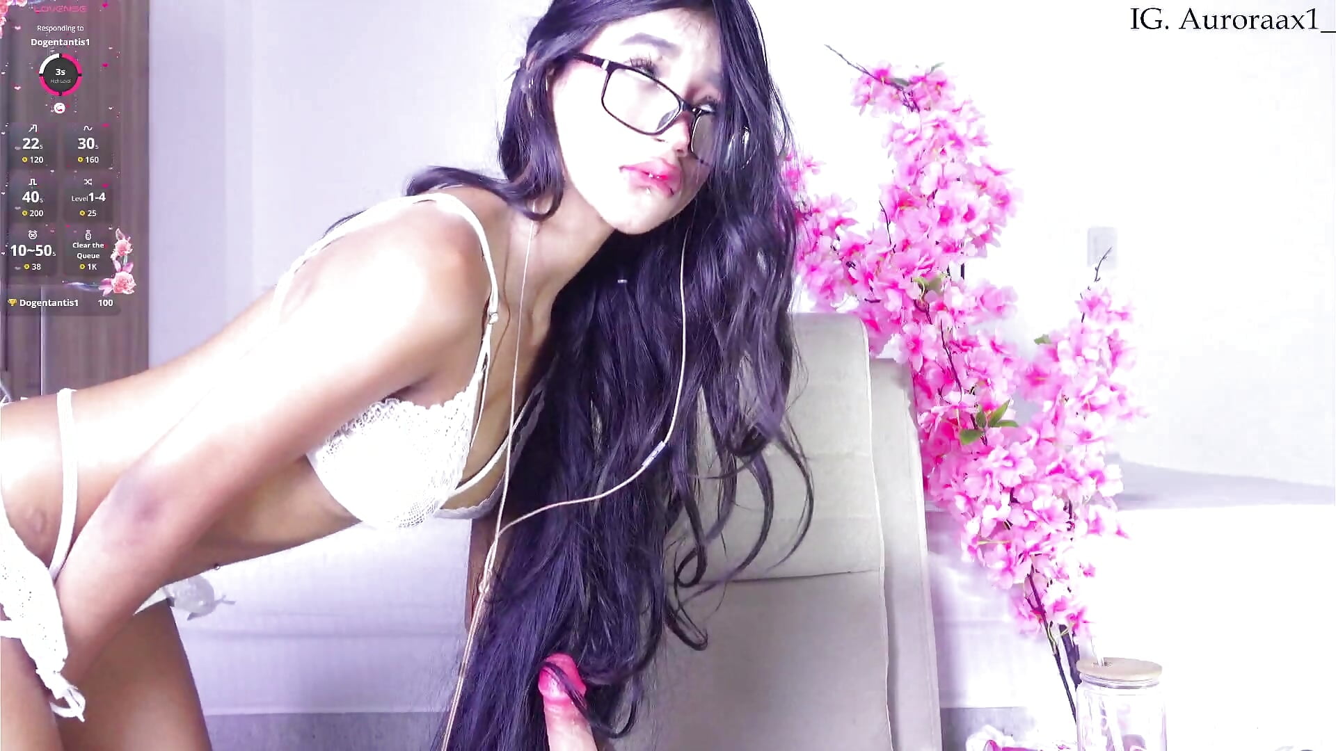 Ur Secretary is Horny