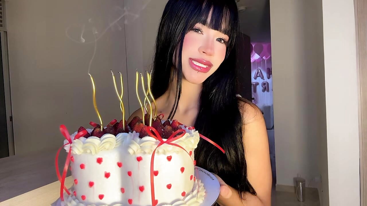 Aurora’s Birthday 💖 - clip cu Auroraa_x1 model videochat