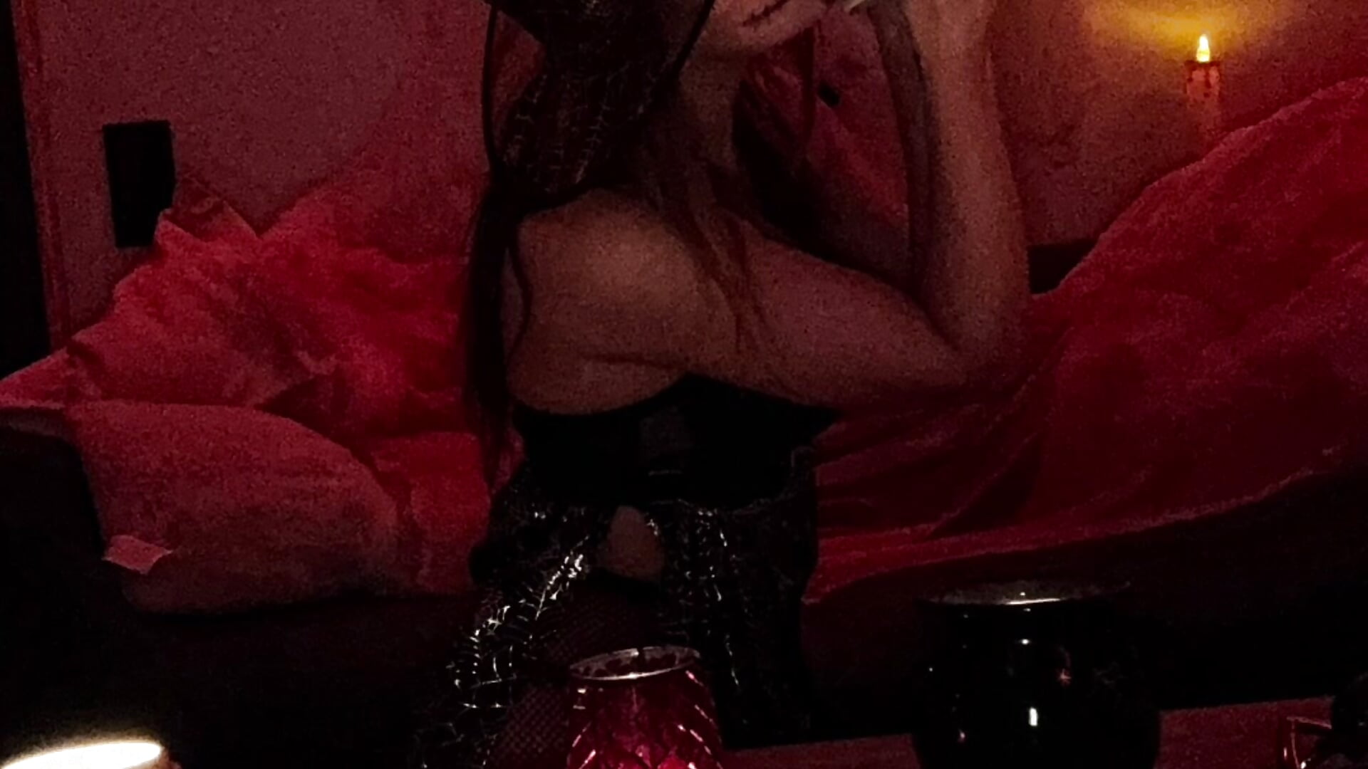 Happy Halloween 🎃 - vídeo de la modelo de cam IsabellaEtha