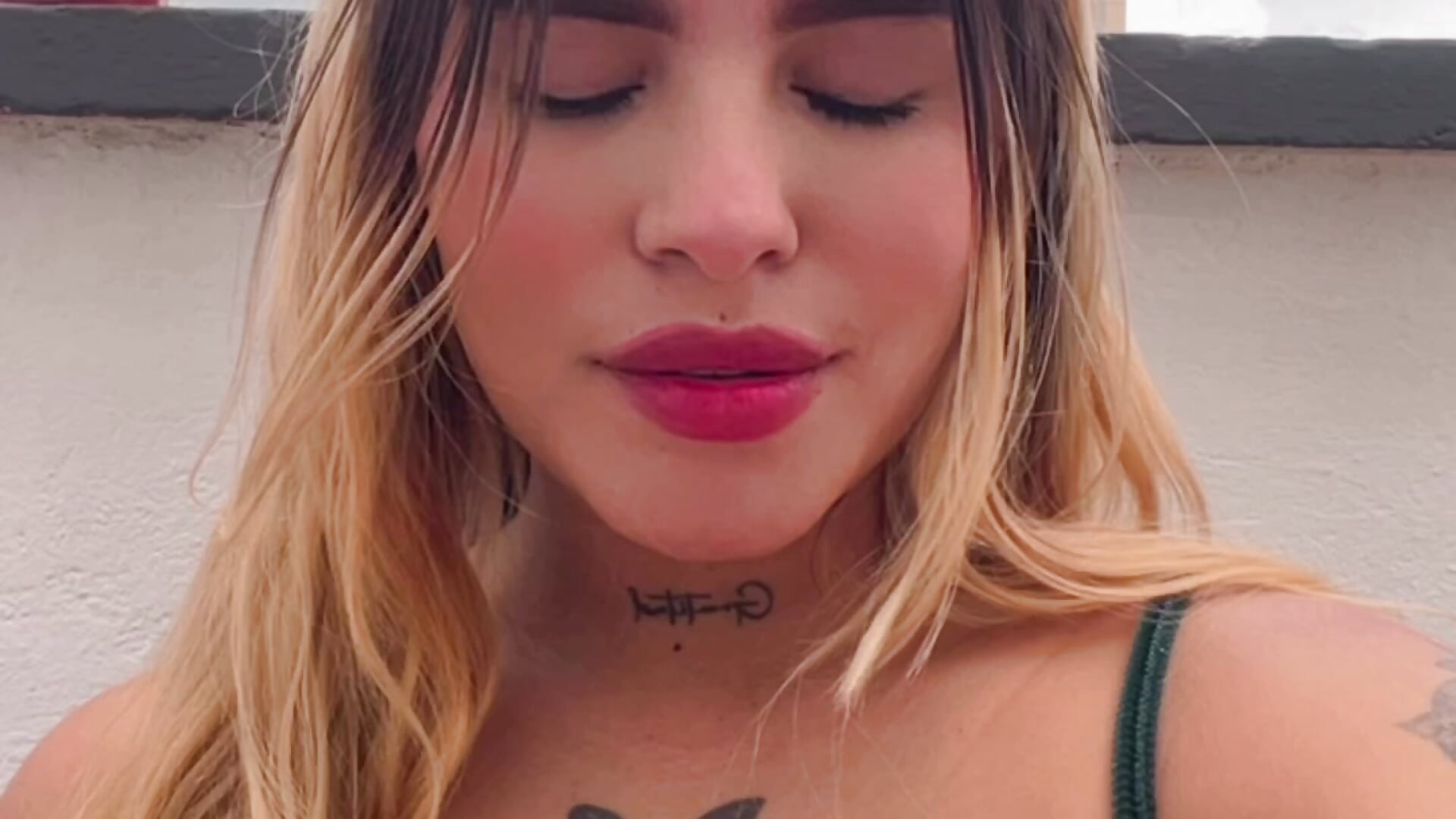 🌹💞💕 - video by Rick_Mia cam model