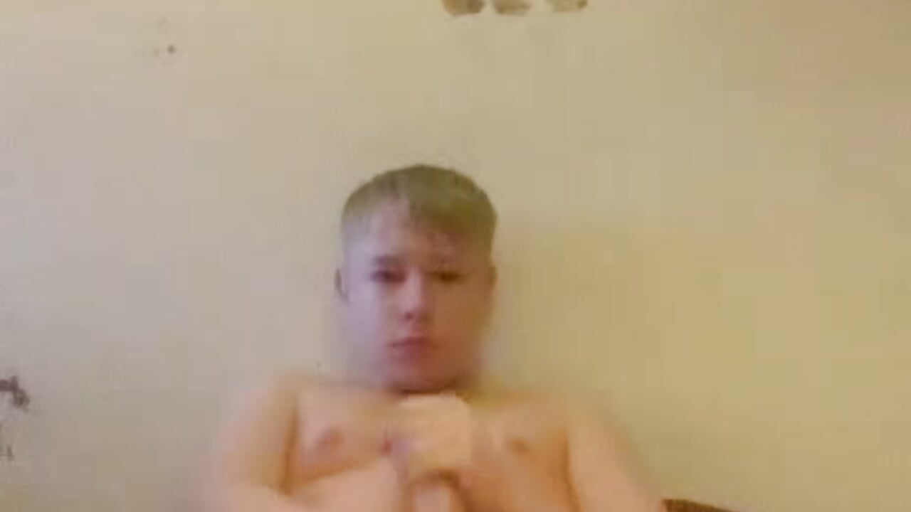 Come Closer… Don’t Be Shy 😉 - video av Tomas_Prestige_ cam model