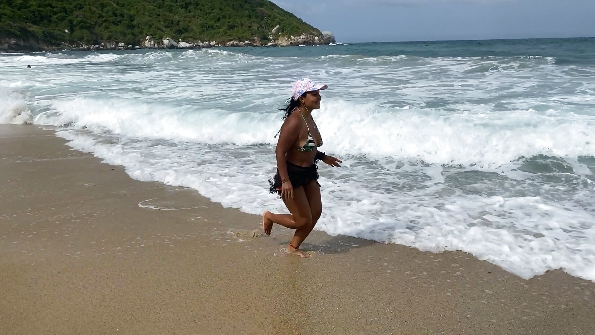 I love freedom and nature - video by canelacrush cam model