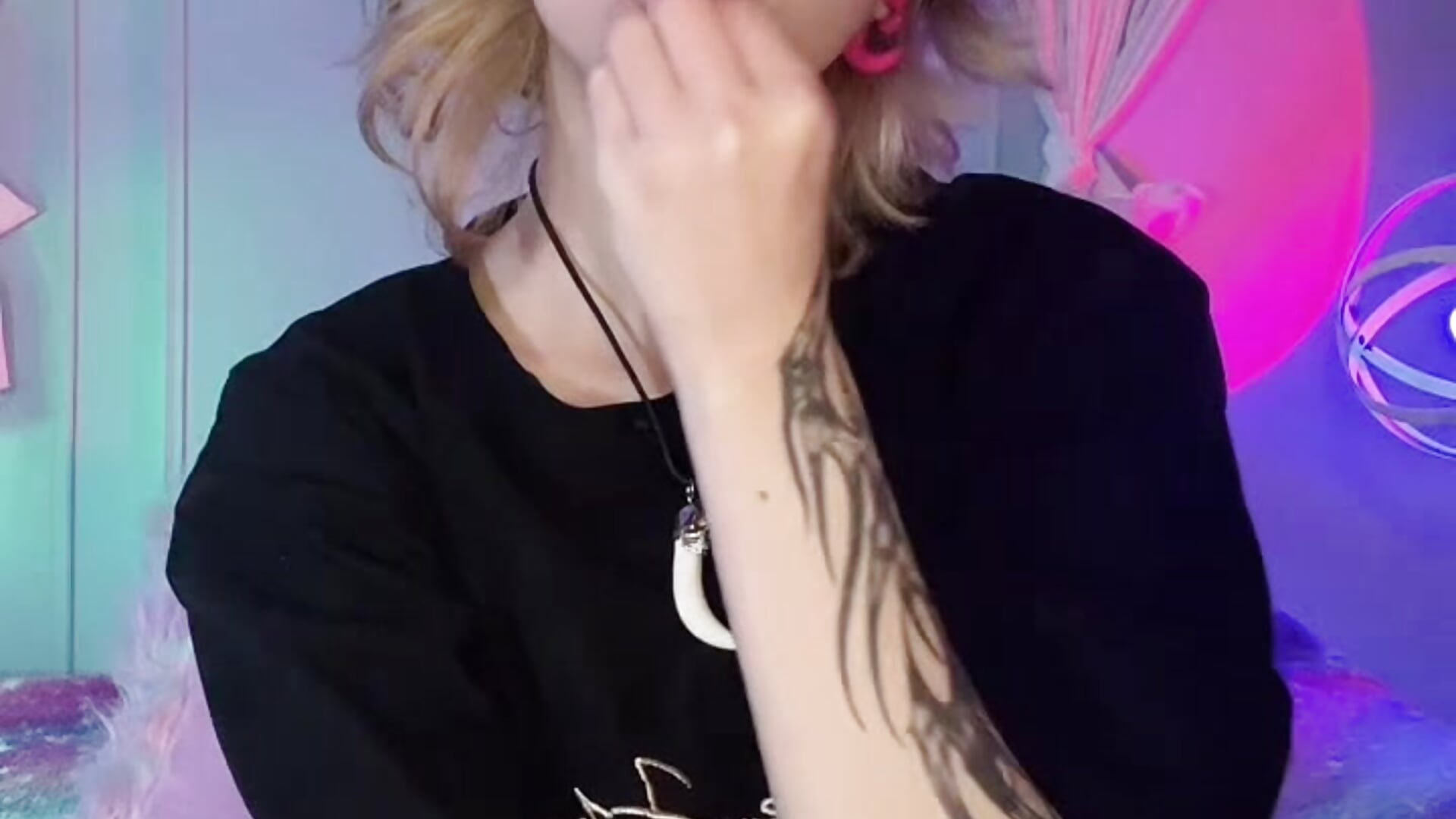 🔥Sexy body 🔥 - Hannahpage 캠 모델의 동영상