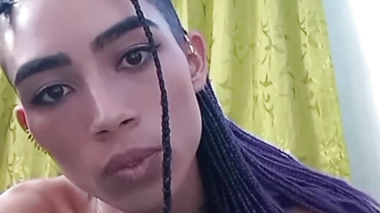 braids - video by Sweet-Cris cam model