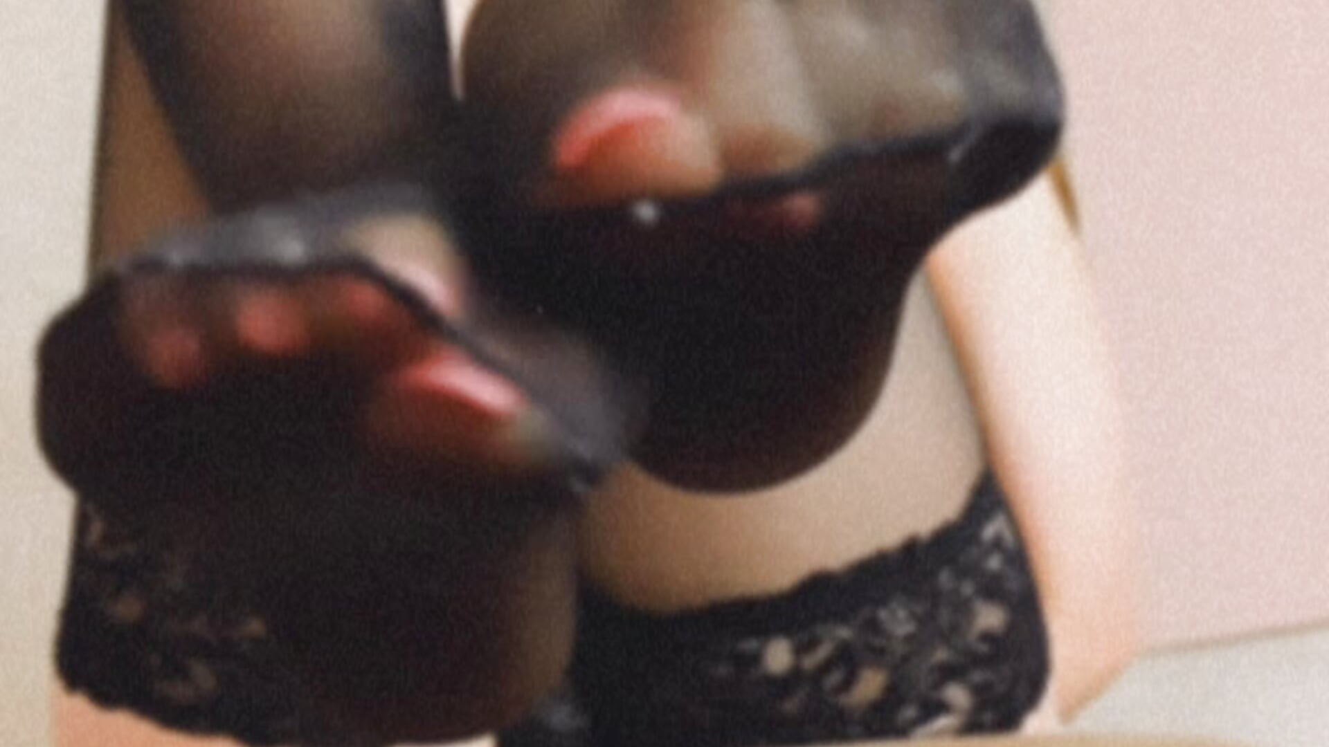 My feet are in the perfect mood today: smooth, tender, in black stockings You would carefully lick e - video av Molly_Kisss cam-modell