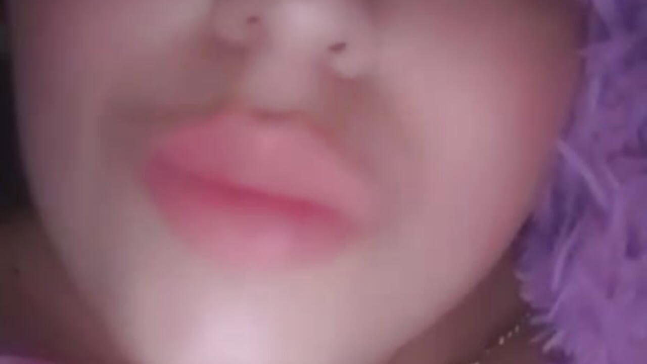 Besitos 👄 - video by xSweetAlessiax cam model