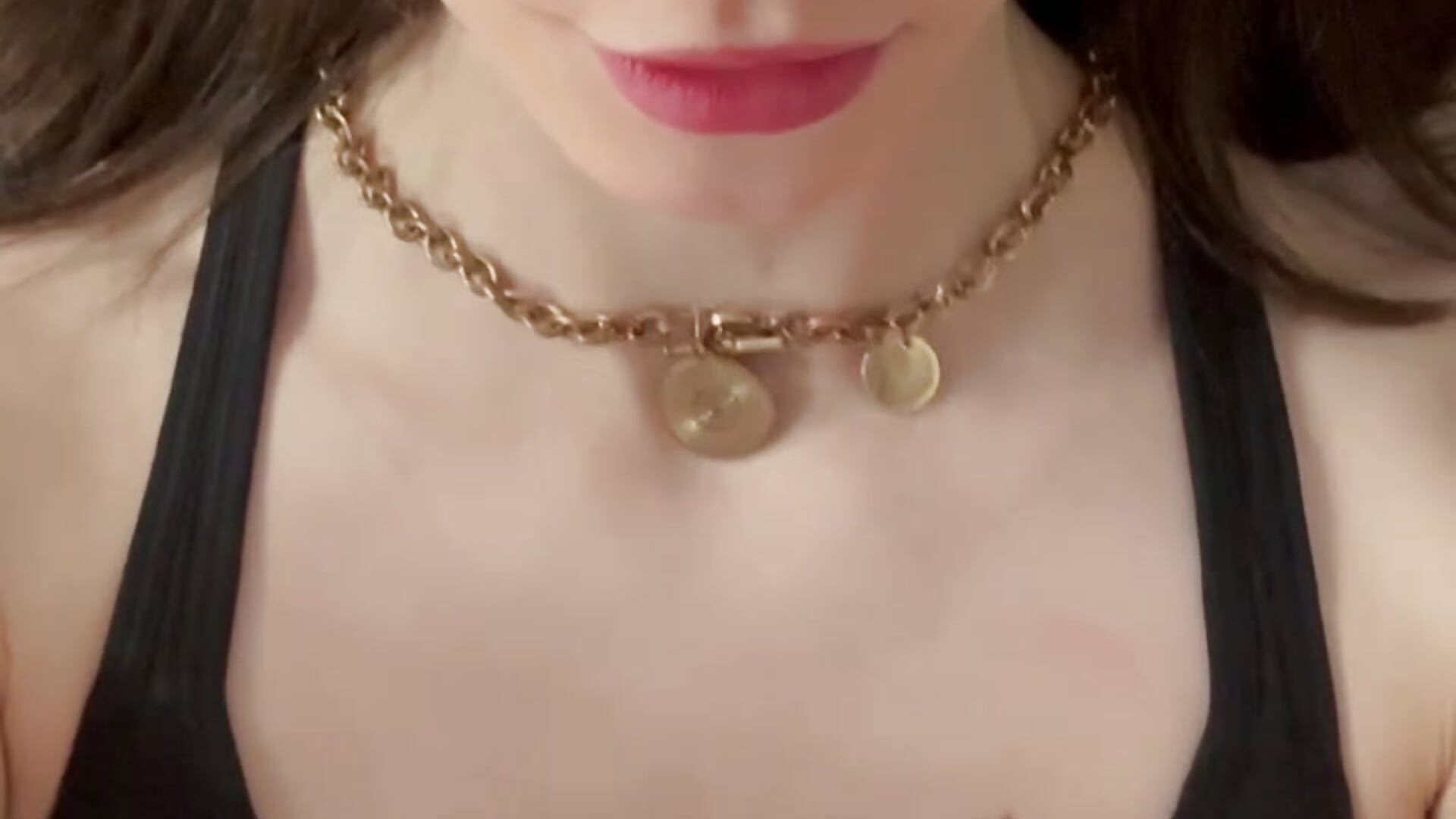 Und*r you I look desired - vidéo du modèle de showcams MartaBrent