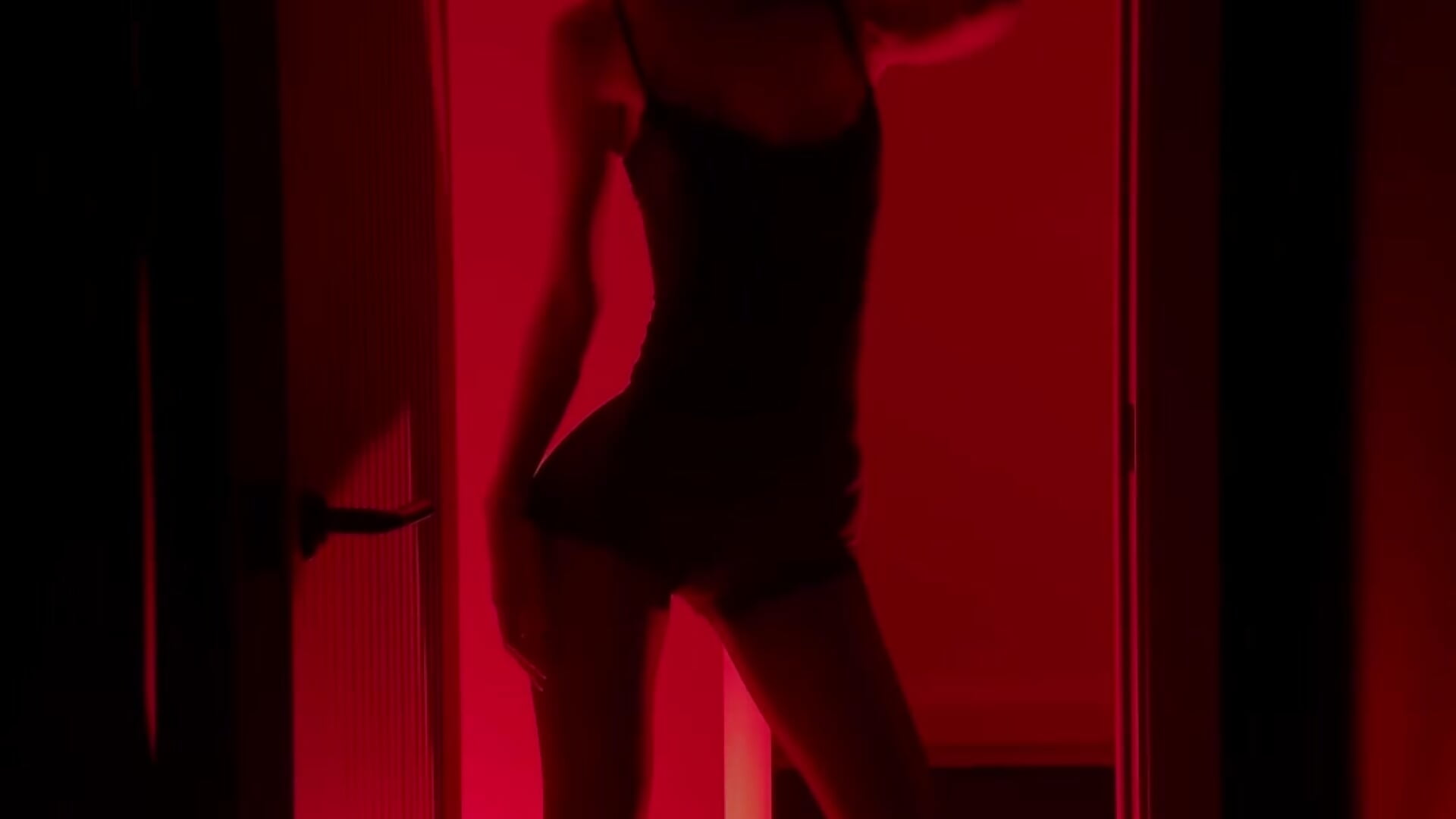 Red light❤️ - video by MartaBrent cam model