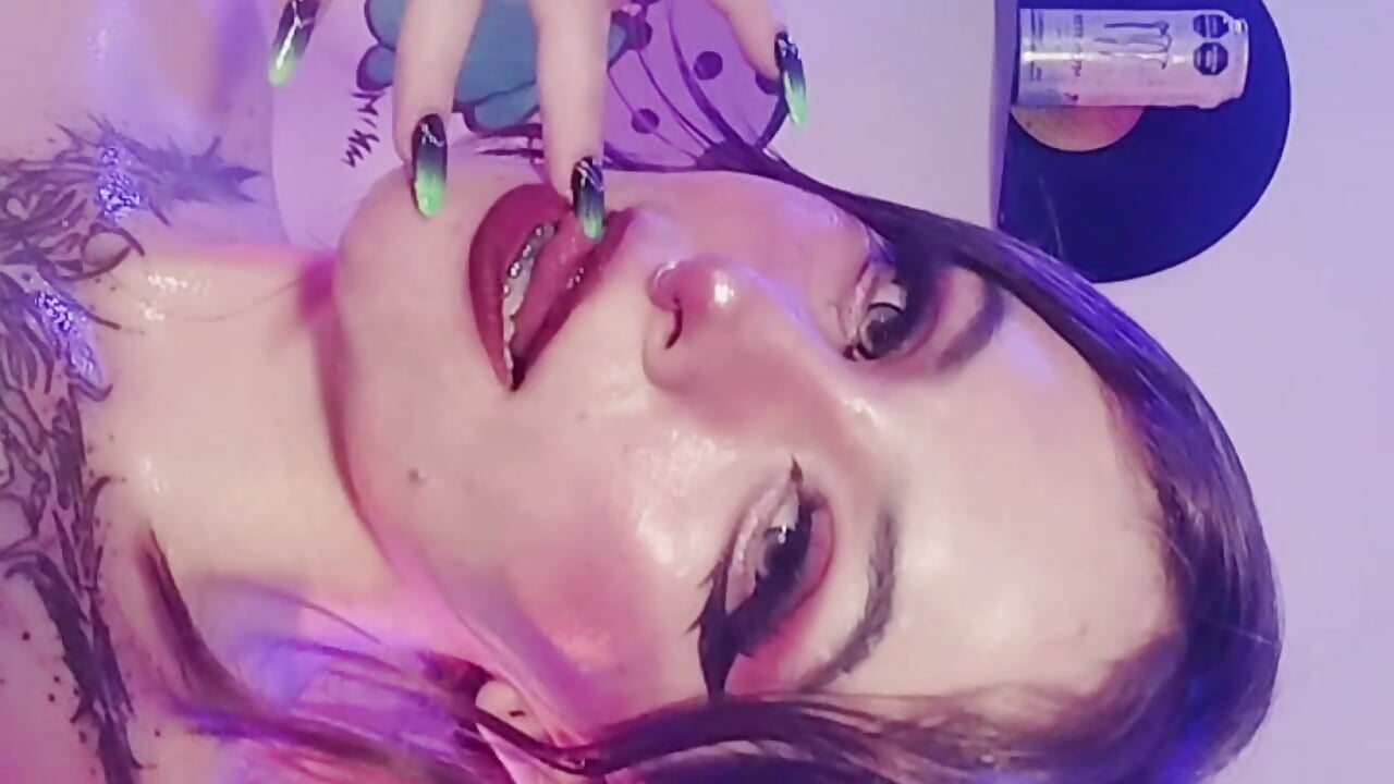 (❤️´艸｀❤️) - clip cu Aciid_lover model videochat