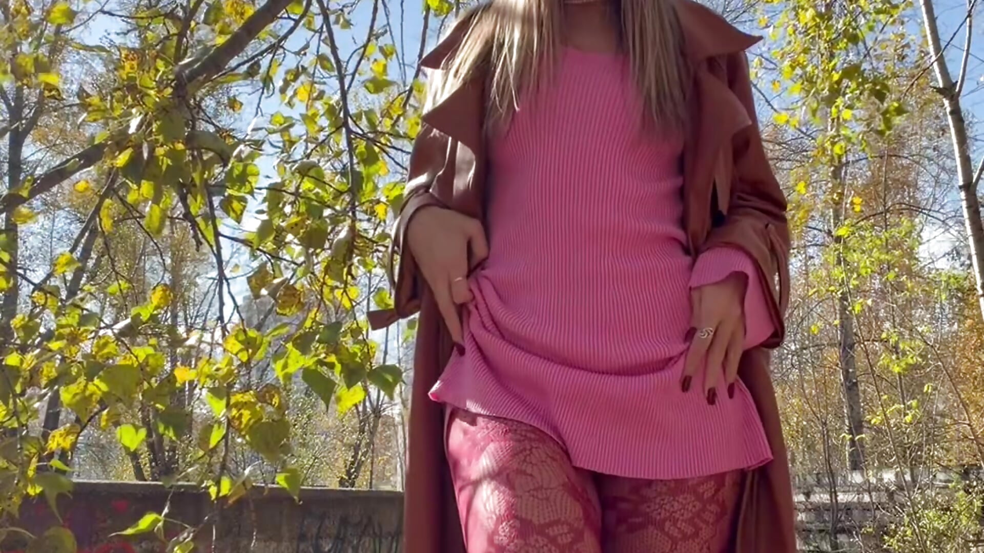 walk  🍂🍁 - EvvaMur adlı kamera modelinin videosu
