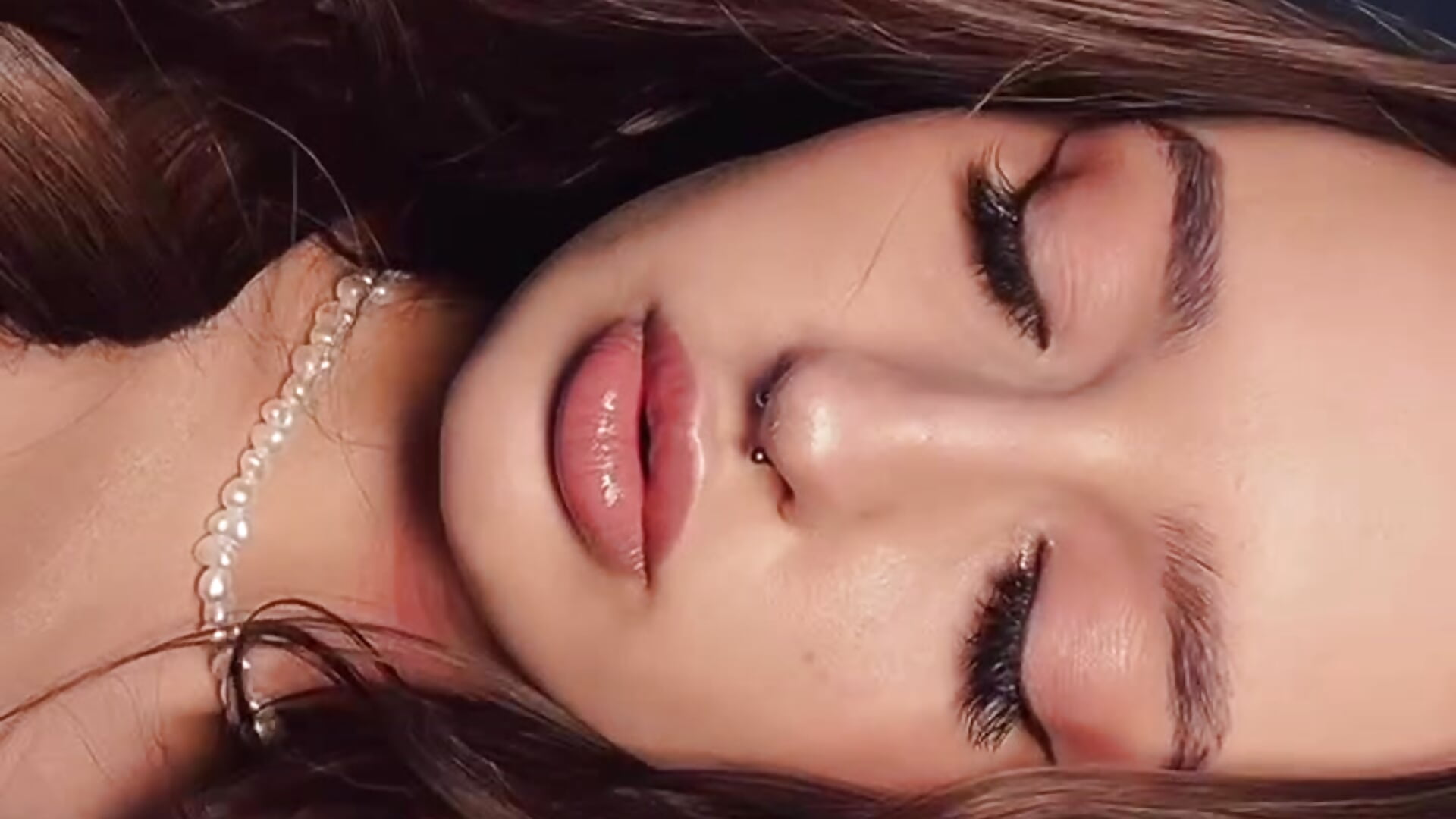 IMG_8803 - video by AliceLids cam model