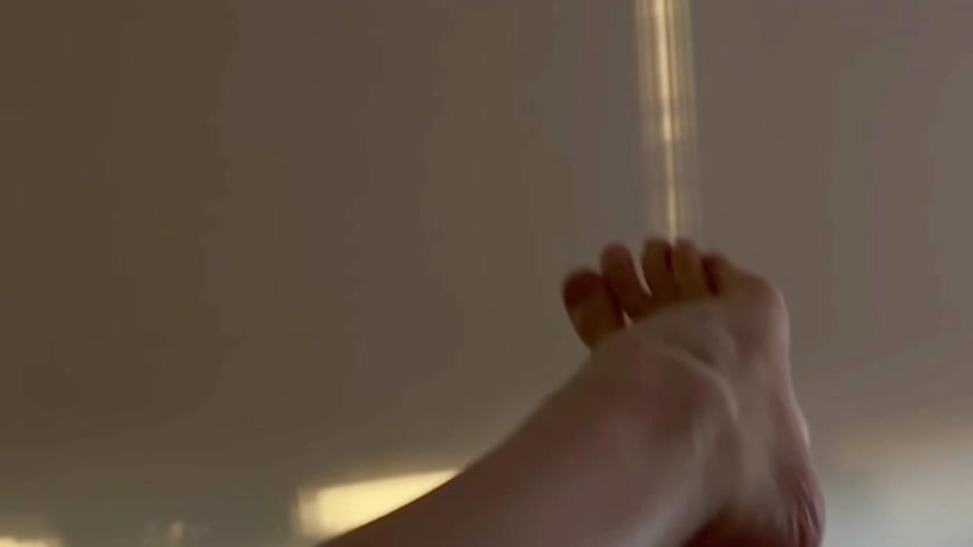 Sexy legs💕－カメラキャストのKarolinaConnerの動画