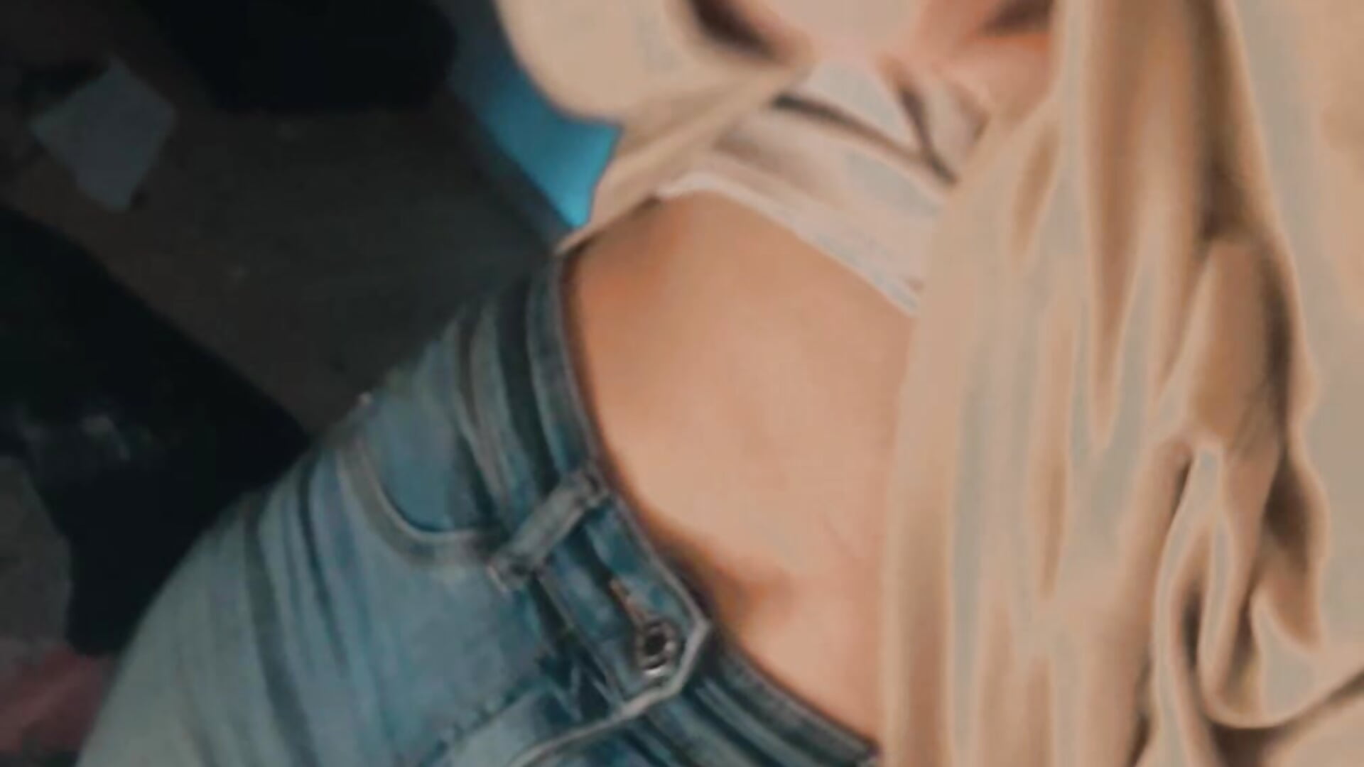 rrrrrr - video oleh model kamera marijacucu