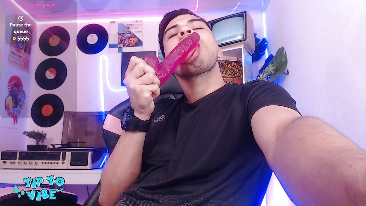 hot blowjob 😋 - vidéo du modèle de showcams Bastian_MCcormick