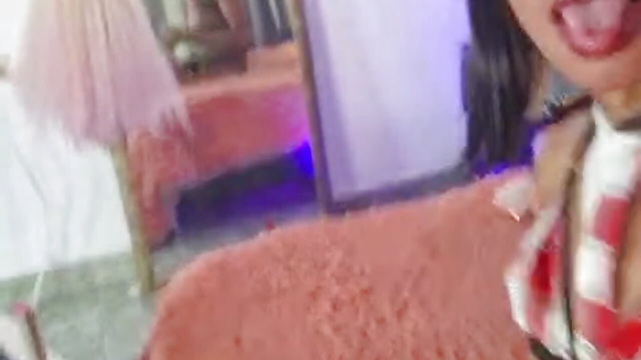 Come and let's play love - video by hillaryrosee cam model