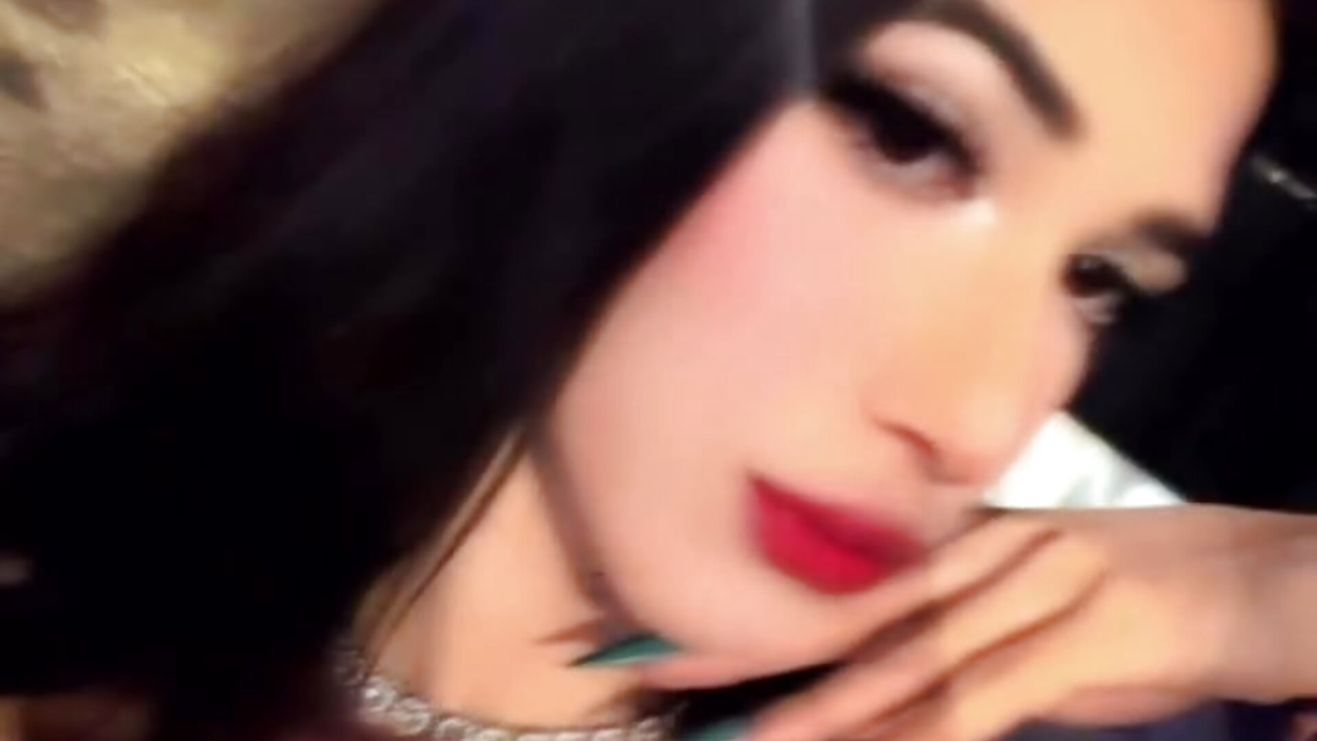 ✌🏻 - video by sweet_falon cam model