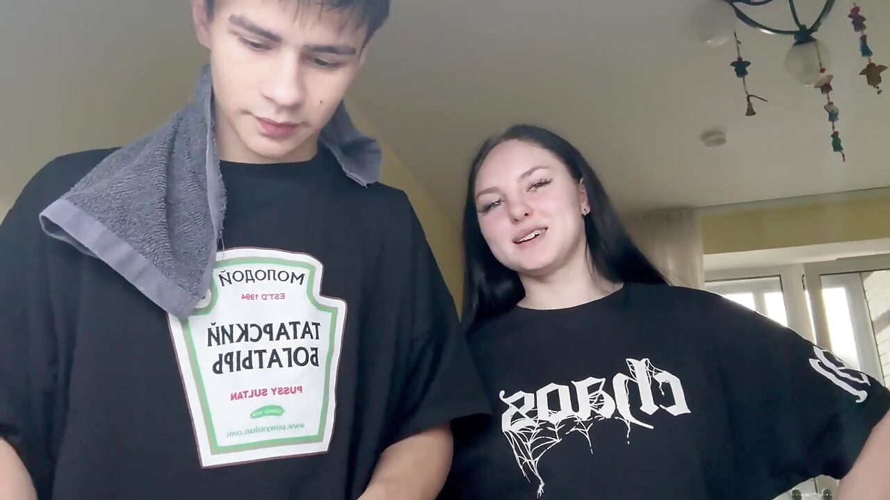 Hi! It's us! - video by flowerscouple cam model