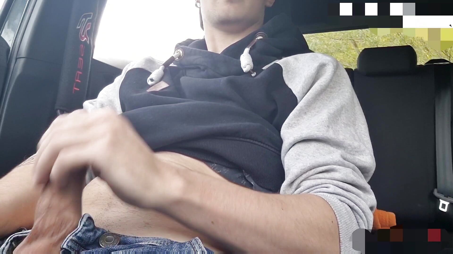 jerk off and cum in my car - video của người mẫu cam cdexsalive