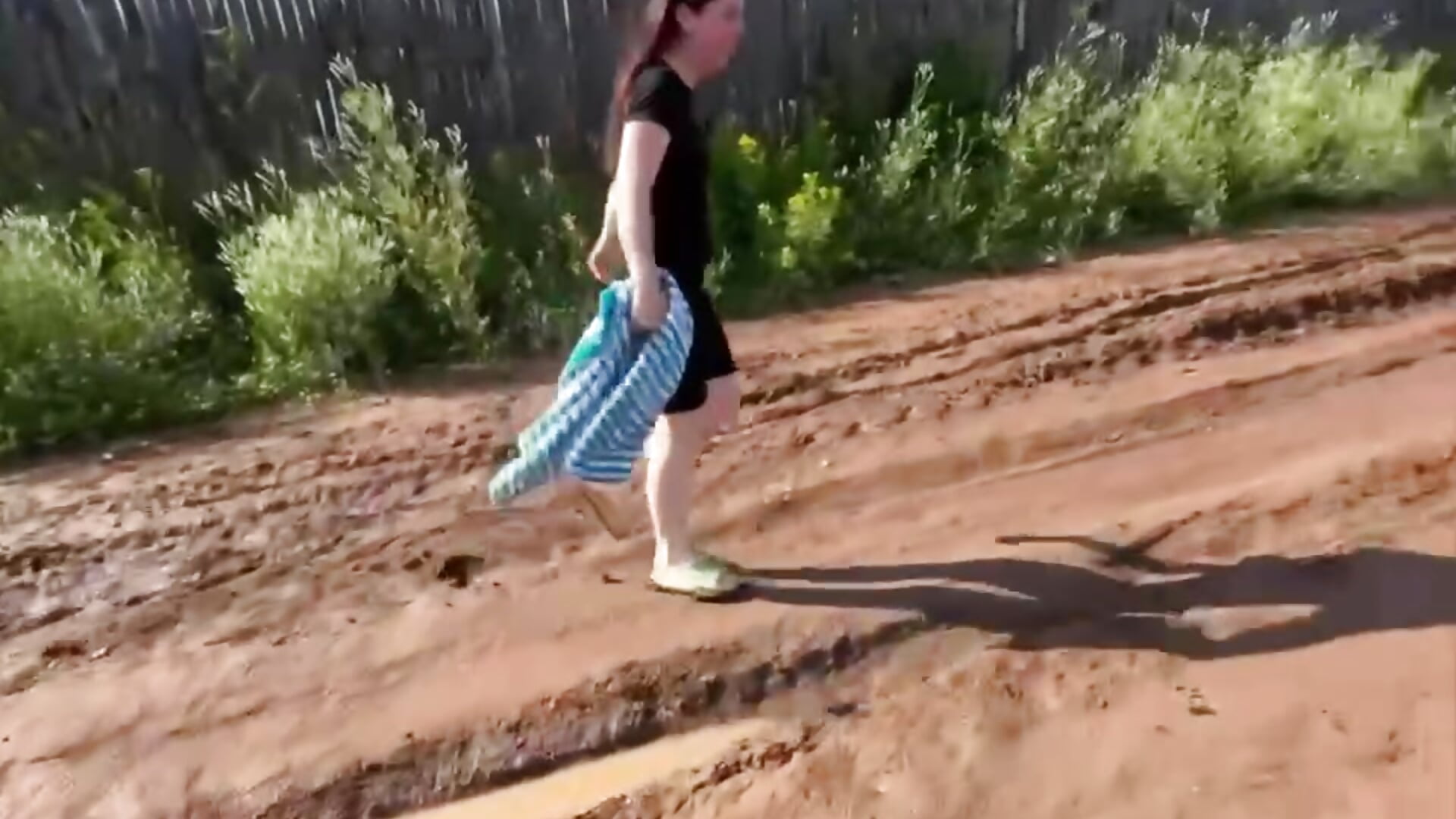 There are very cool roads in Russia! - vídeo de VanessaFields modelo de câmara