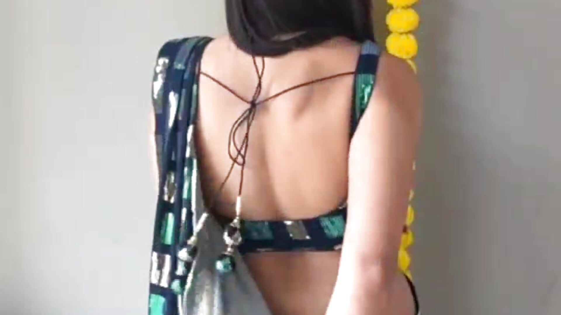 Aajao Mere Pyaaron ❤️❤️❤️ - video by AlluringChitra cam model