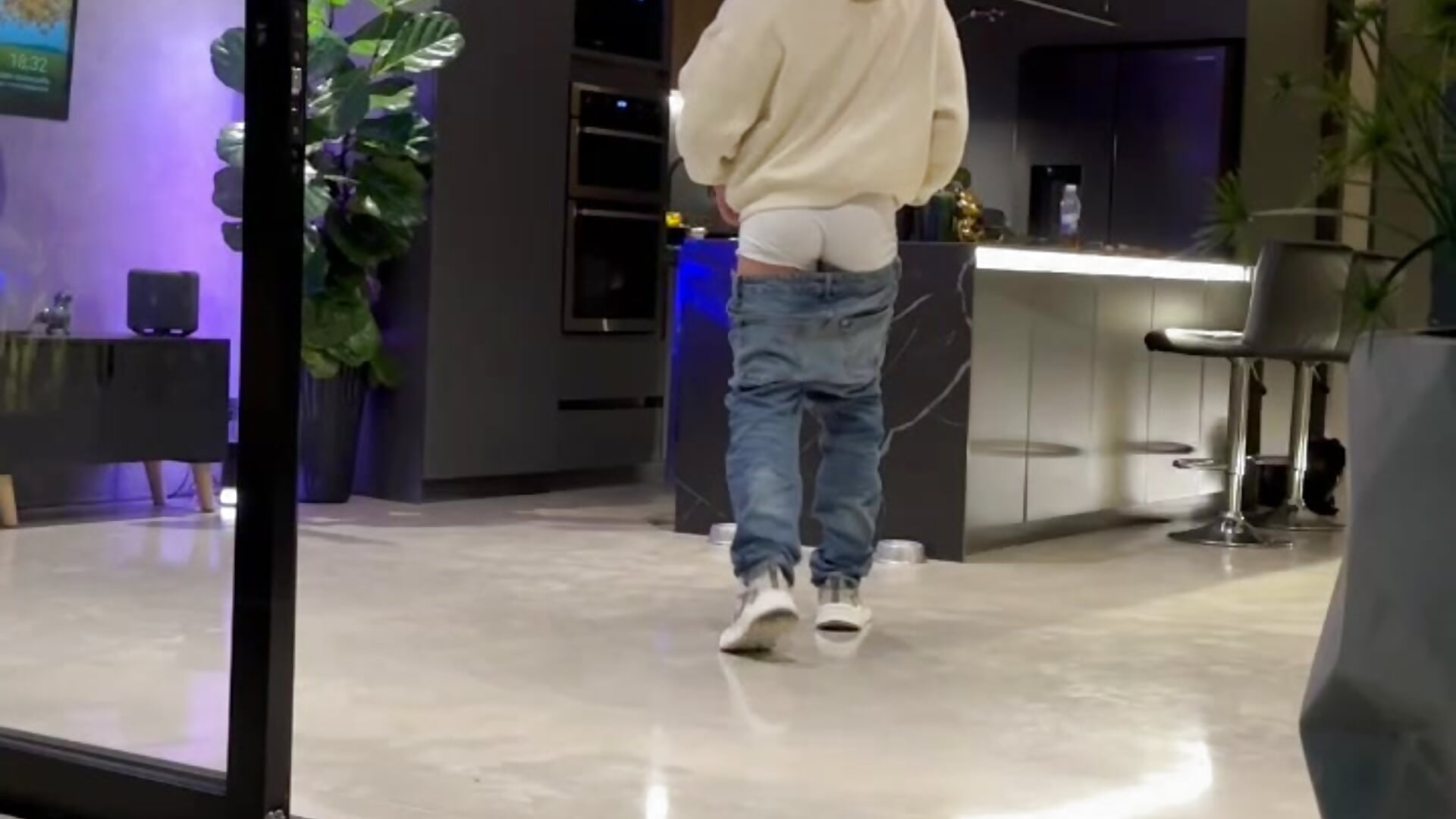 Just me 🔥 - video by austin_spears_ cam model