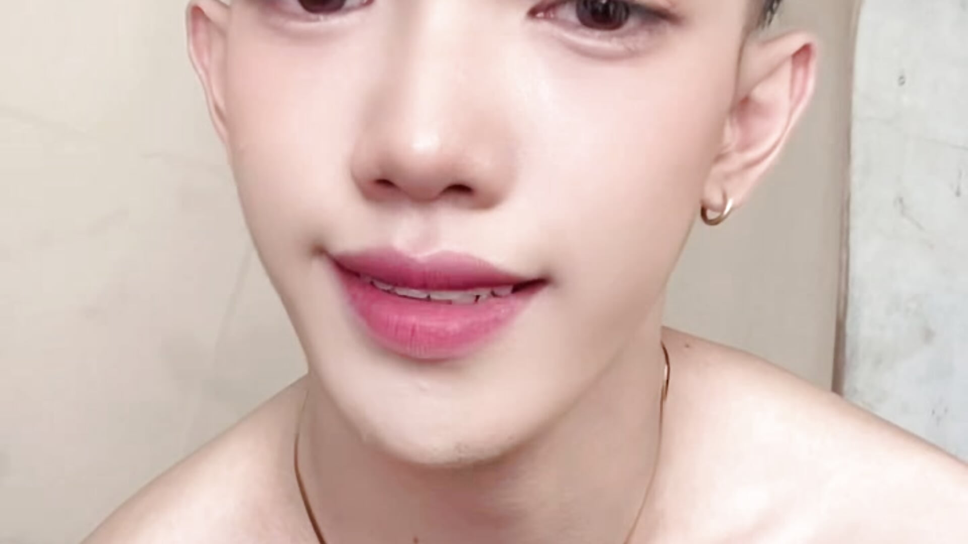 urasian_john18 - Clip popular cu modele videochat 8012