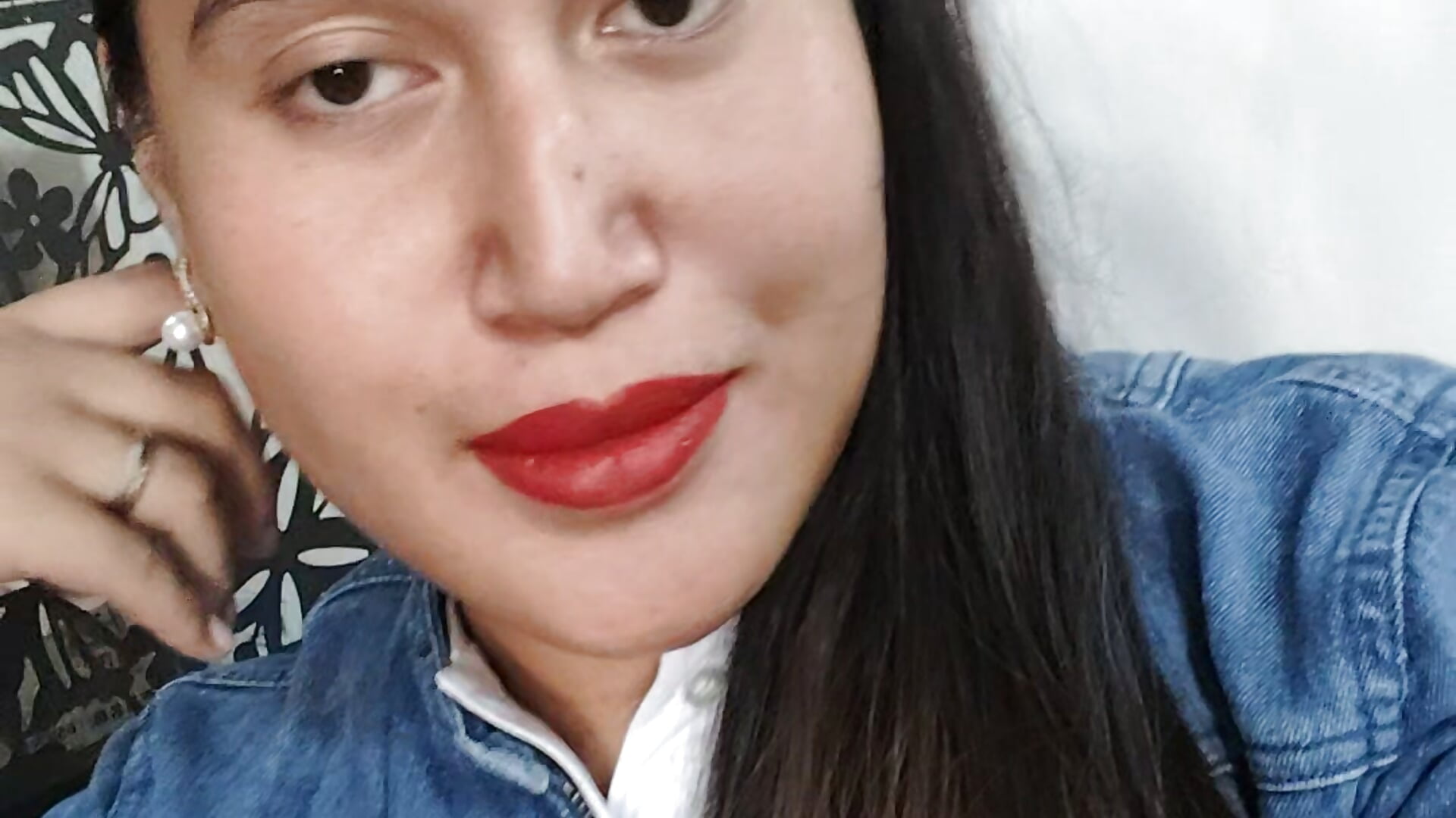 My beautiful self - video by Romantic_Sabrina cam model