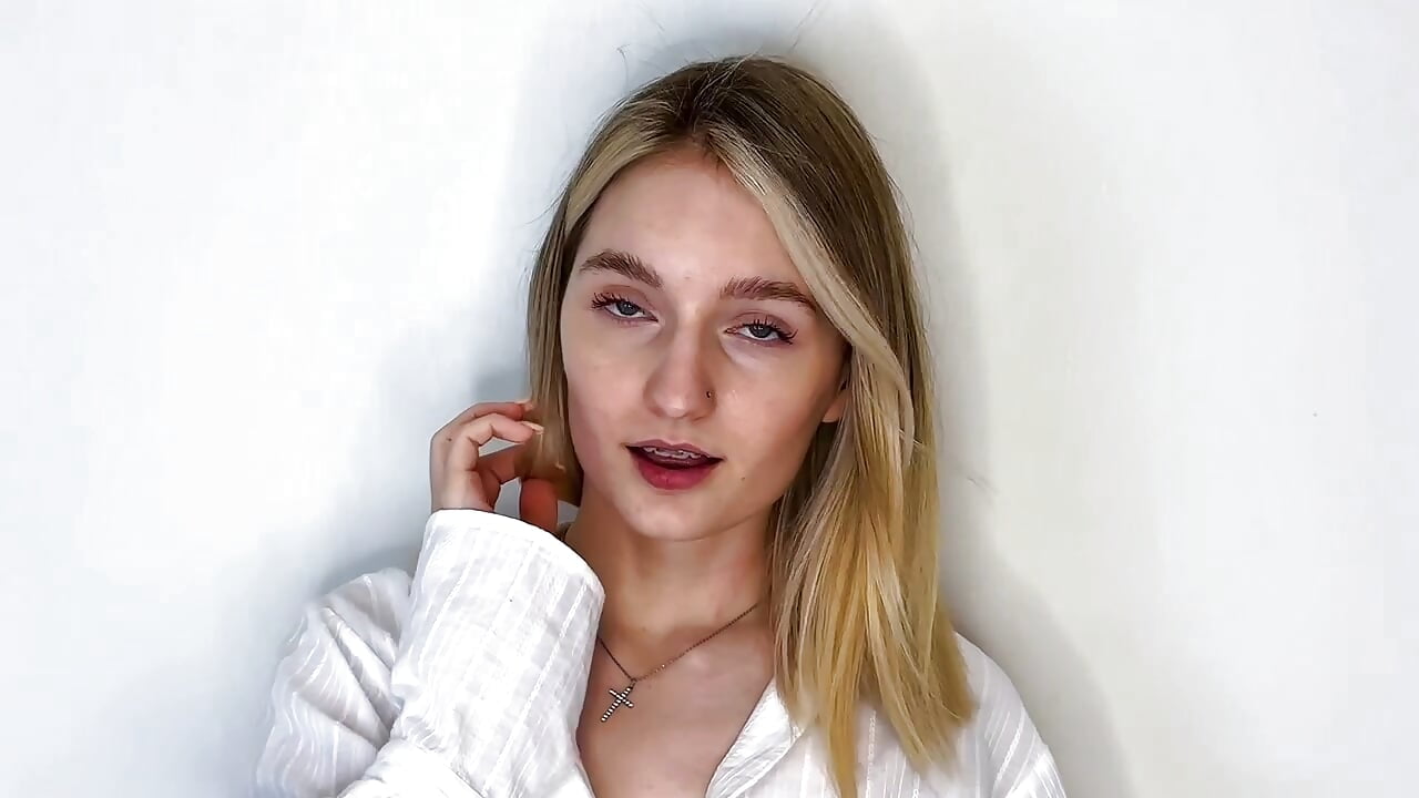 Me💋 - video by IsabelleDurand cam model