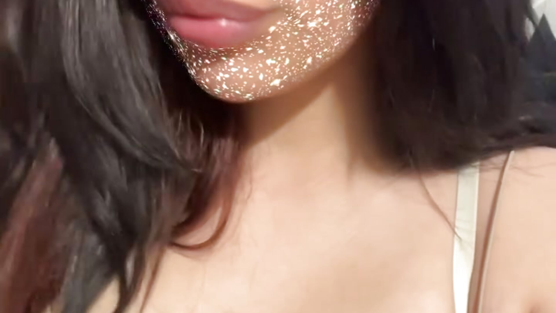 Me gusta como me veo con gafas🤓 - vídeo de la modelo de cam Capybarita