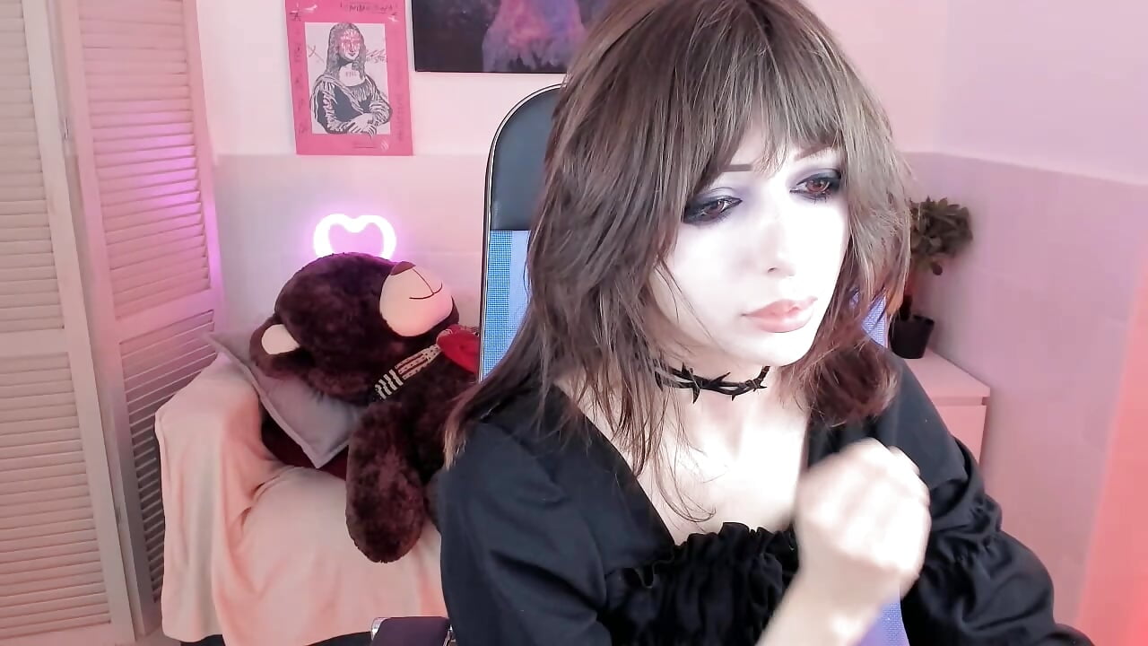 💖 - video by CrystallBloom cam model