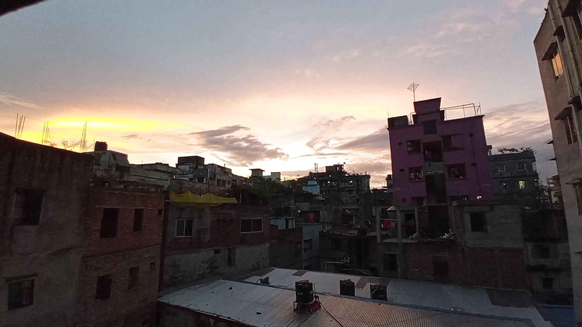 Nacharal - mdshovohossen adlı kamera modelinin videosu