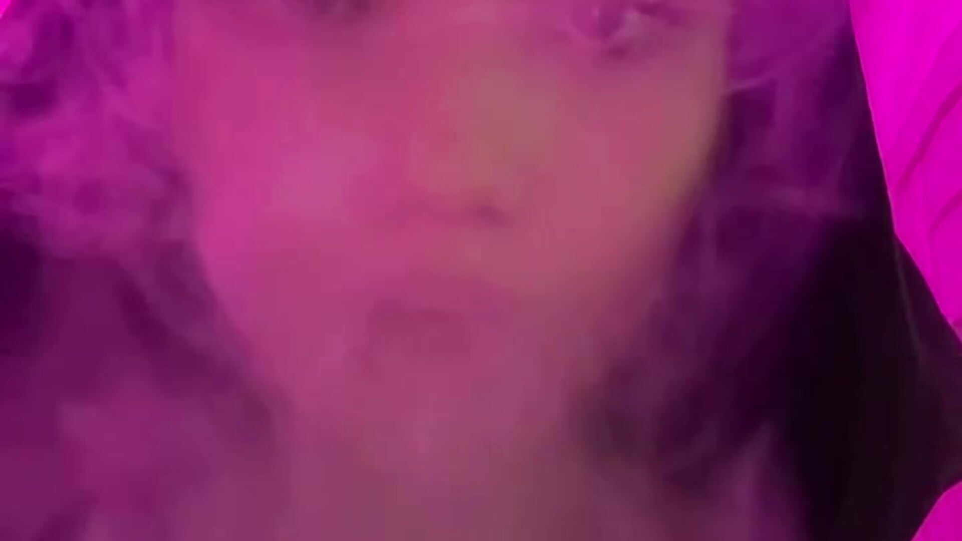 💨💨💨 - video StacyEvances kameramallilta