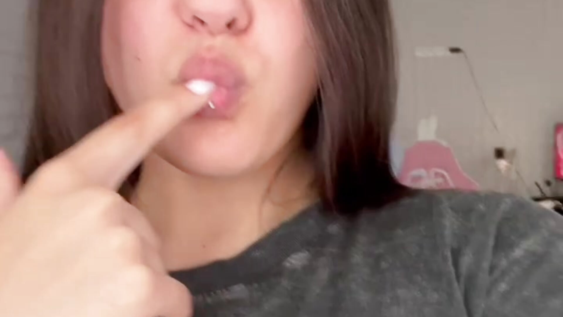 💨🖤 - video by Miss_Darcy cam model