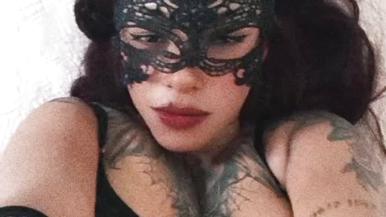 98107 - video by Allexa_rosa cam model