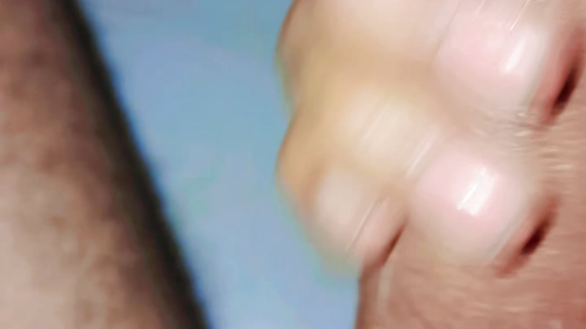 Cum 🤤 out - video by sexysoulll cam model