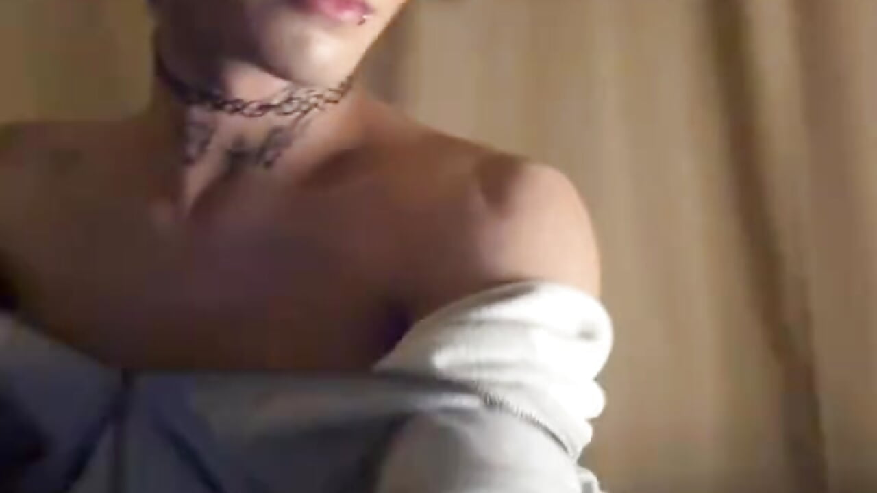 🙈❤️ - วิดีโอโดย NikGive โมเดลแคม