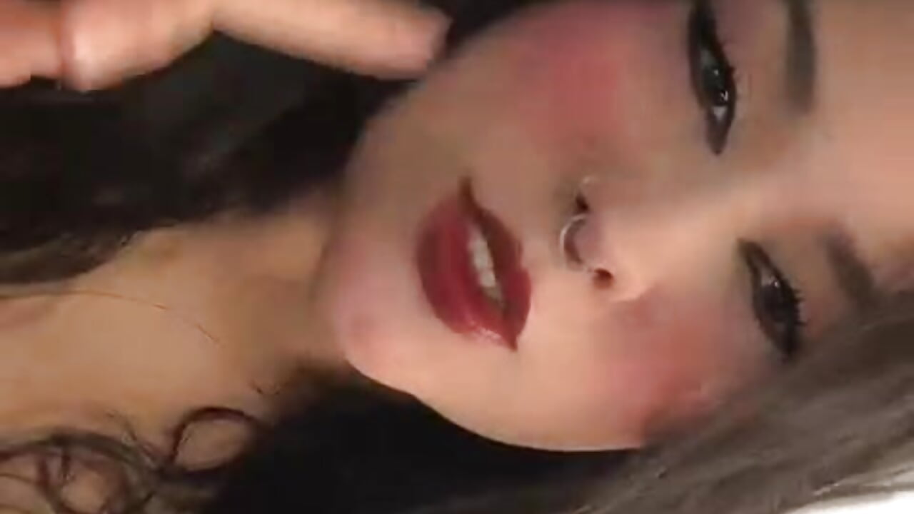 hey love, come here 💦 - video by SamanthaDiamonds_ cam model