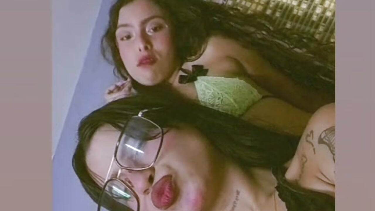 lists to shade - video by Extreme-sex-hot-dirt cam model