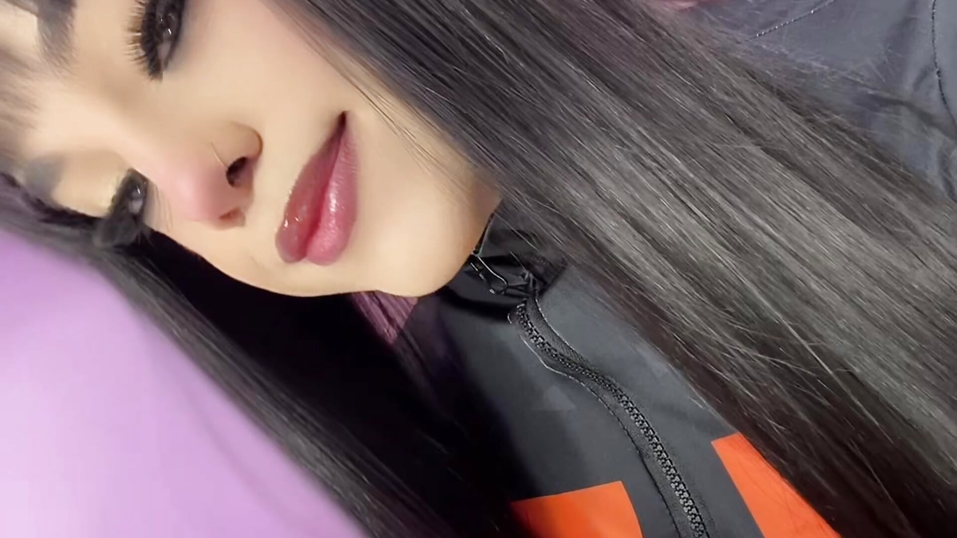 🪬✨ — filmik Babyuriel211, modela(-lki) na kamerkach