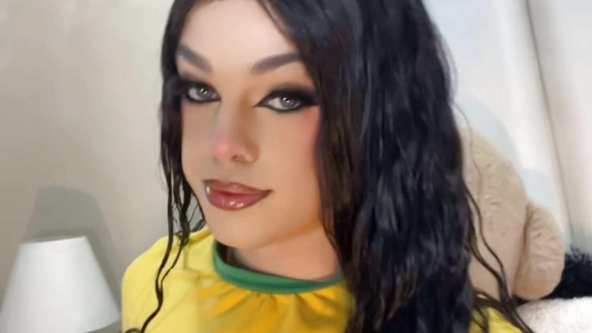 💋 — filmik Babyuriel211, modela(-lki) na kamerkach